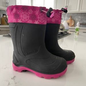 Kids snow boots